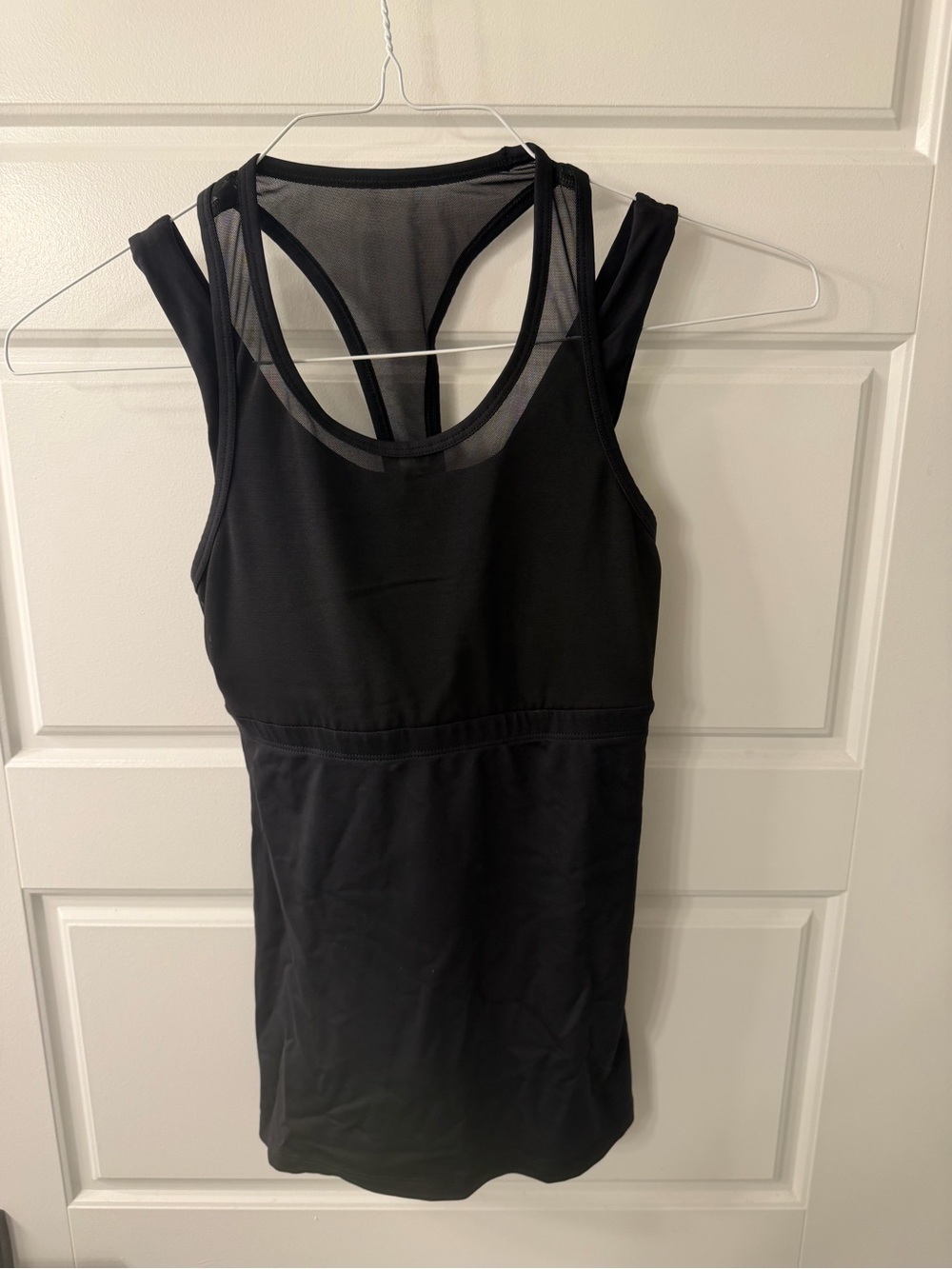 GAP Black Medium-Impact Sports Bra XS